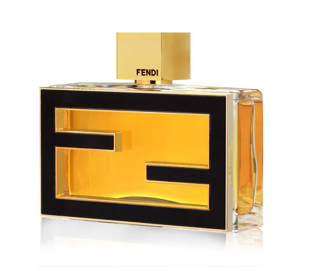 Sharjah Perfume Photographer